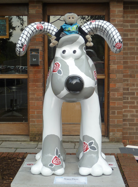 Mooch monkey at Gromit Unleashed in Bristol 2013 - 50 Sugar Plum