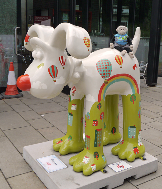 Mooch monkey at Gromit Unleashed in Bristol 2013 - 59 Hullaballoon