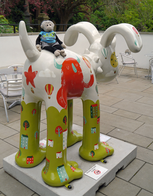 Mooch monkey at Gromit Unleashed in Bristol 2013 - 59 Hullaballoon