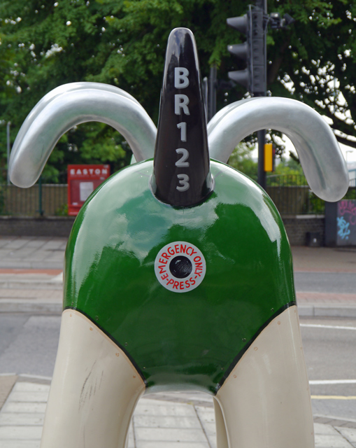 Mooch monkey at Gromit Unleashed in Bristol 2013 - 60 Lodekka