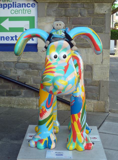 Mooch monkey at Gromit Unleashed in Bristol 2013 - 62 Feathers