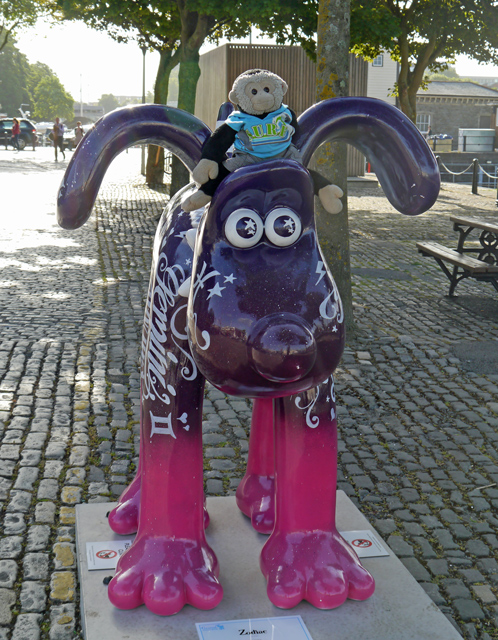 Mooch monkey at Gromit Unleashed in Bristol 2013 - 65 Zodiac