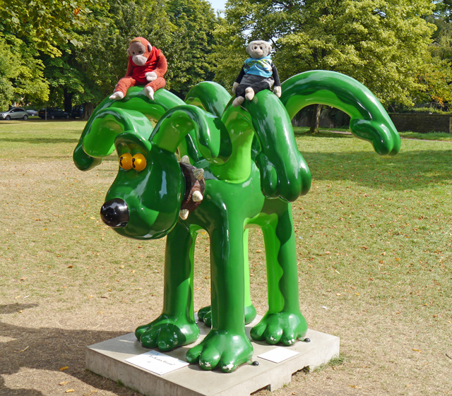 Mooch monkey at Gromit Unleashed in Bristol 2013 - 67 It's Kraken, Gromit!