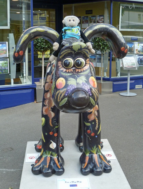 Mooch monkey at Gromit Unleashed in Bristol 2013 - 68 Five a Day Dog