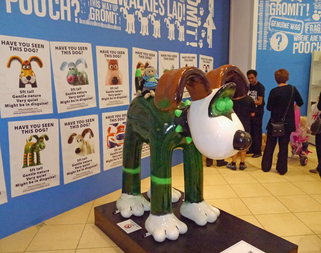 Mooch monkey at Gromit Unleashed in Bristol 2013 - 71 The Green Gromit