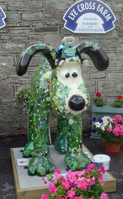 Mooch monkey at Gromit Unleashed in Bristol 2013 - 78 The Secret Garden