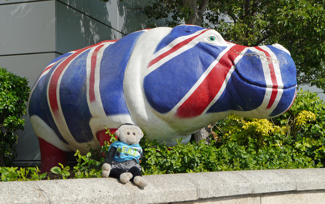 Hippos - Mooch monkey at Gromit Unleashed in Bristol 2013