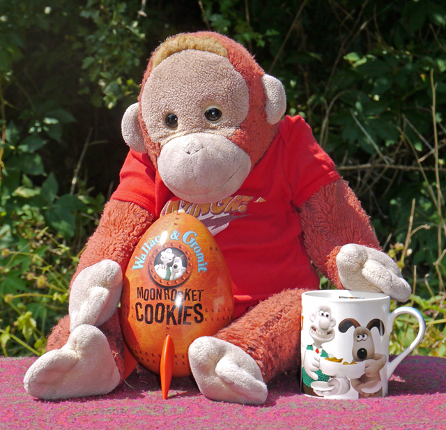 Big Mama Schweetheart / Mooch monkey at Gromit Unleashed in Bristol 2013