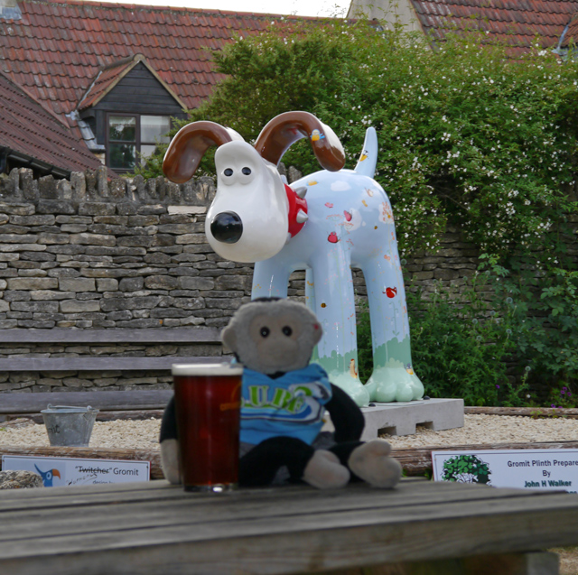 Mooch monkey at Gromit Unleashed in Bristol 2013 - Beaufort Arms