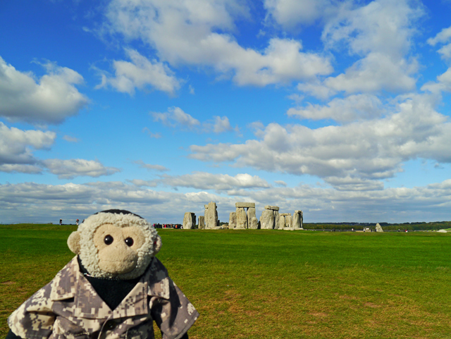 Mooch monkey at Stonehenge