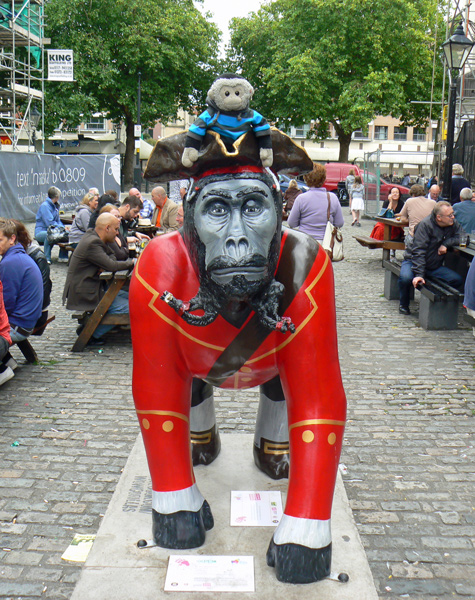 Mooch monkey at Wow Gorillas in Bristol 2011 - 17 Blackbeardorilla