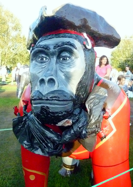 Mooch monkey at Wow Gorillas in Bristol 2011 - 17 Blackbeardorilla (Bristol Zoo)