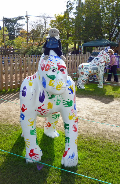 Mooch monkey at Wow Gorillas in Bristol 2011 - 50 Reaching Out