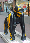 Wow! Gorillas in Bristol - 28 Gorilla Skelana